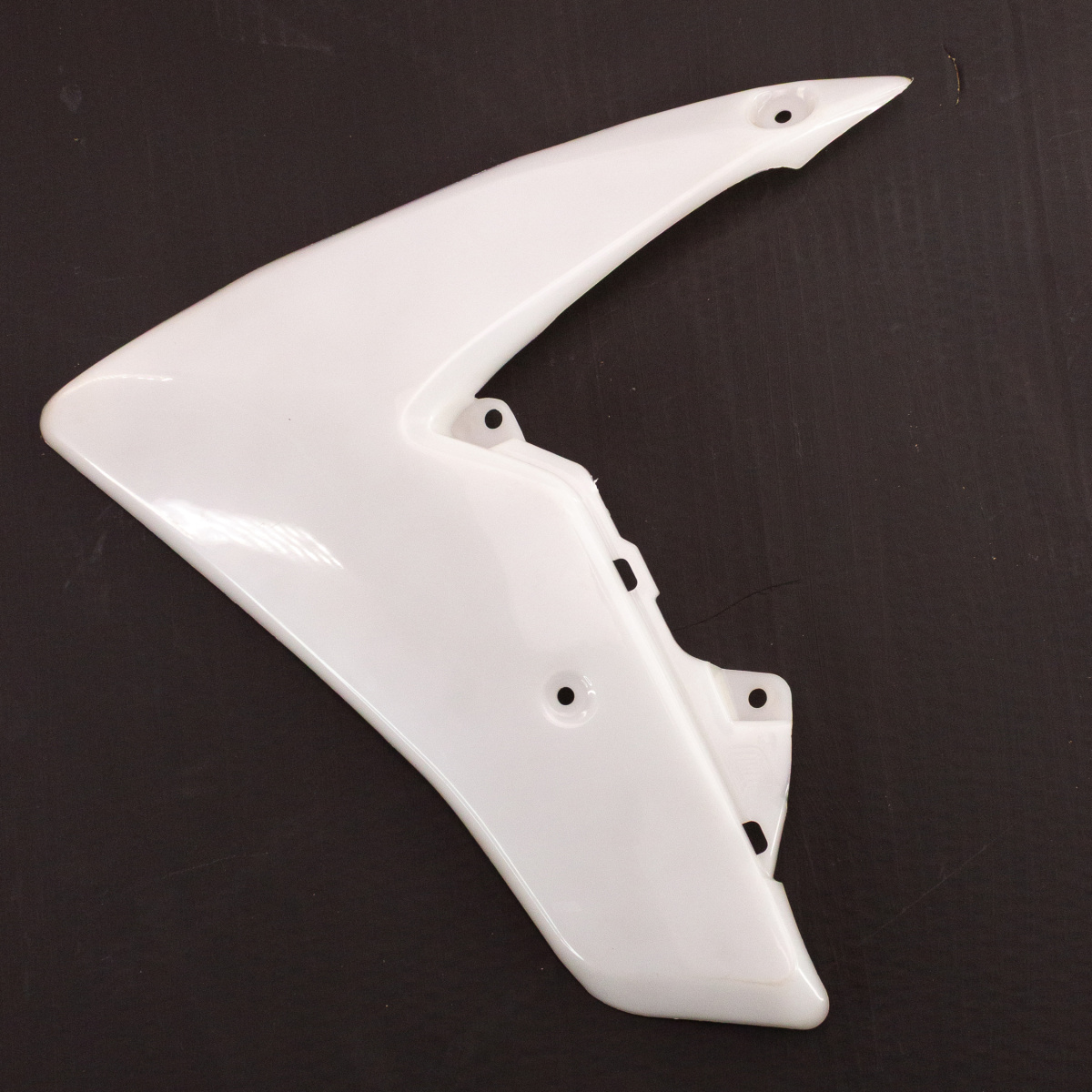 Пластик передний левый (White) CRF 110 JMC MXE/MXR / PROGASI SMART